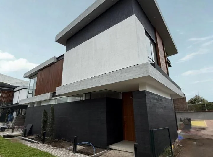 Casa de Venta por Estrenar en Puembo — imagen 1
