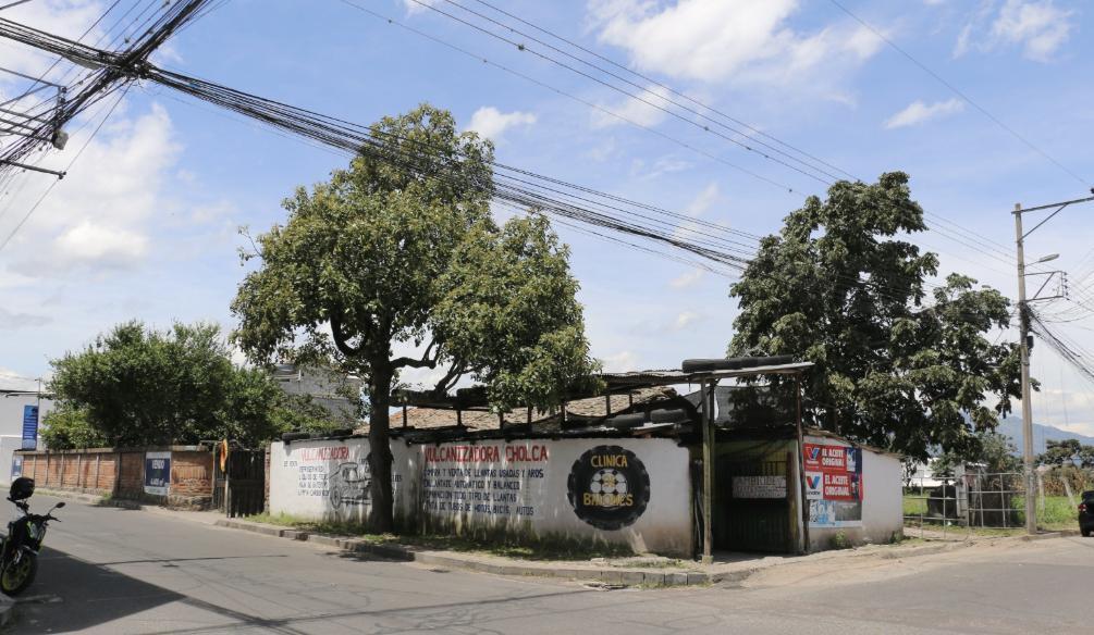 Terreno 4,400 m² Puembo Sector Parque Central — imagen 2