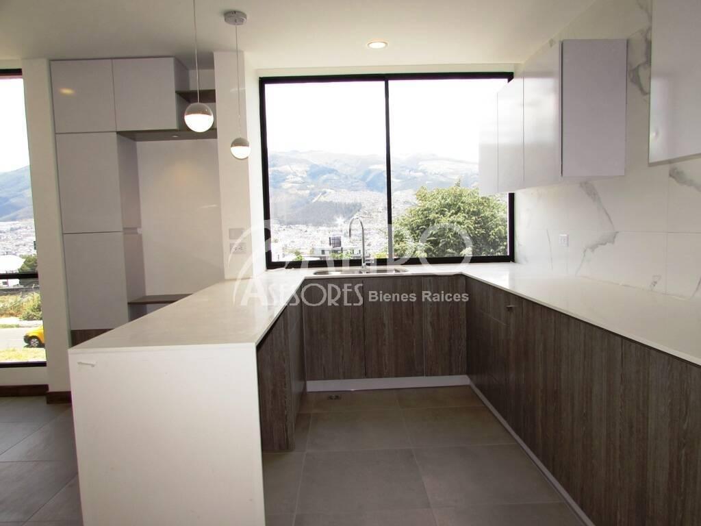 Casa en Venta 159 m² por Estrenar en Santa Lucía Norte de Quito — imagen 8
