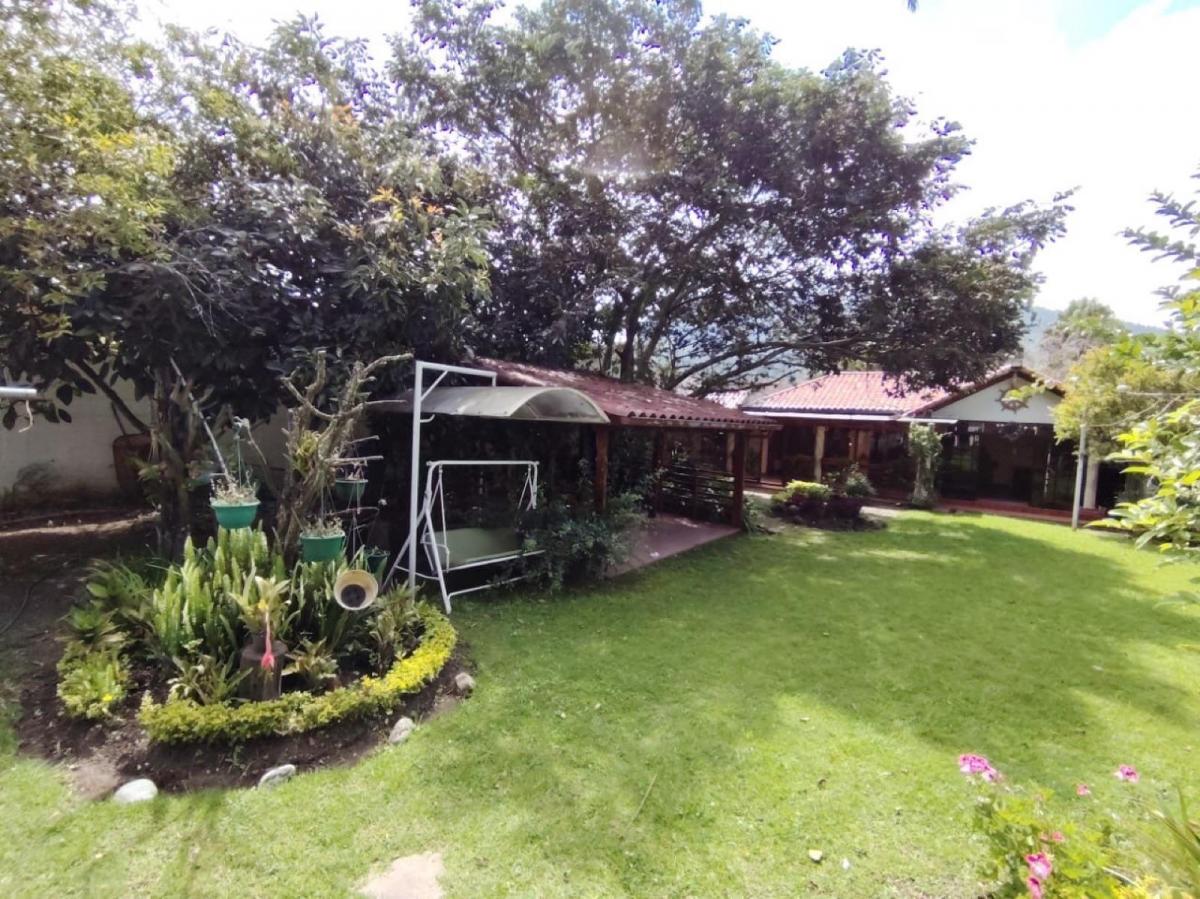 Casa - Los Chillos — imagen 10