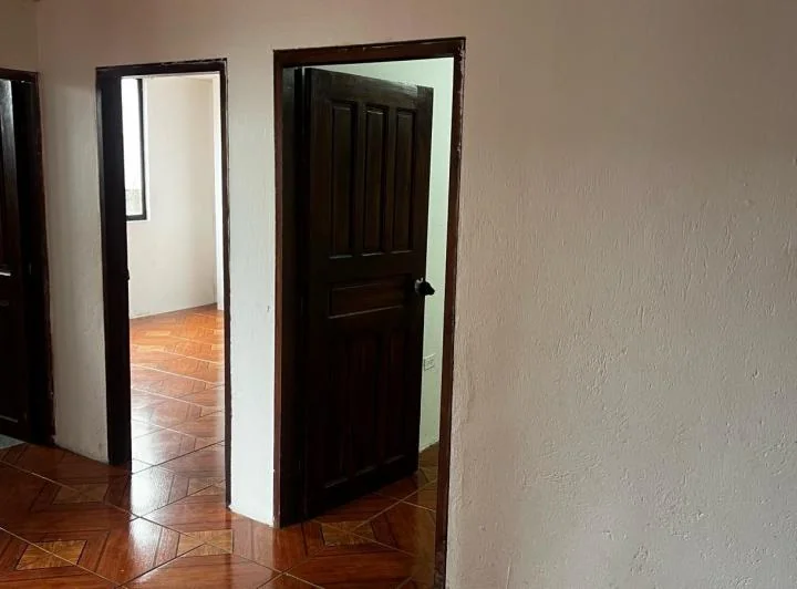 Departamento Quito Sur Tercer Piso 302, 3 Dorm., Sala Comedor, Cocina Tipo Americana — imagen 1