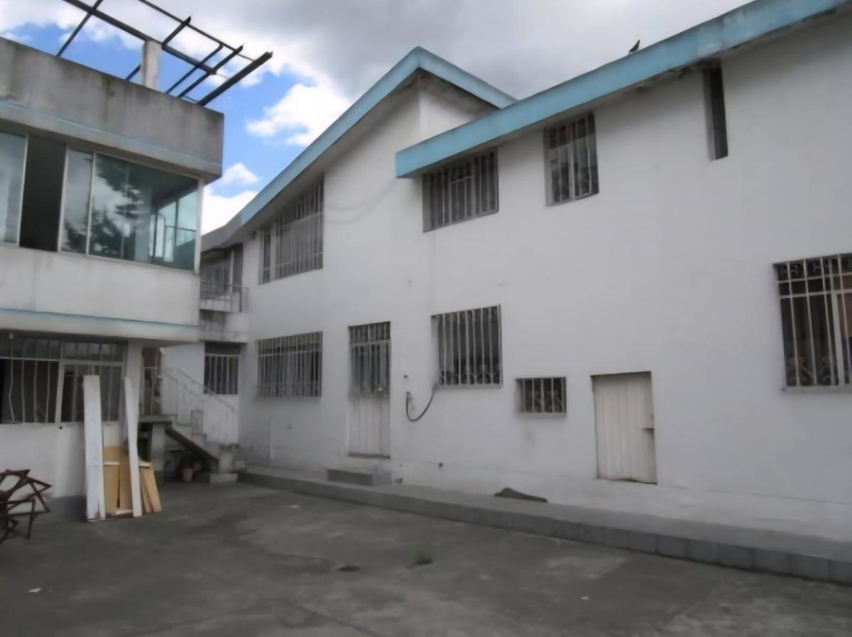 En Venta Casa con Terreno 500 m² Esquinero - Cotocollao — imagen 9