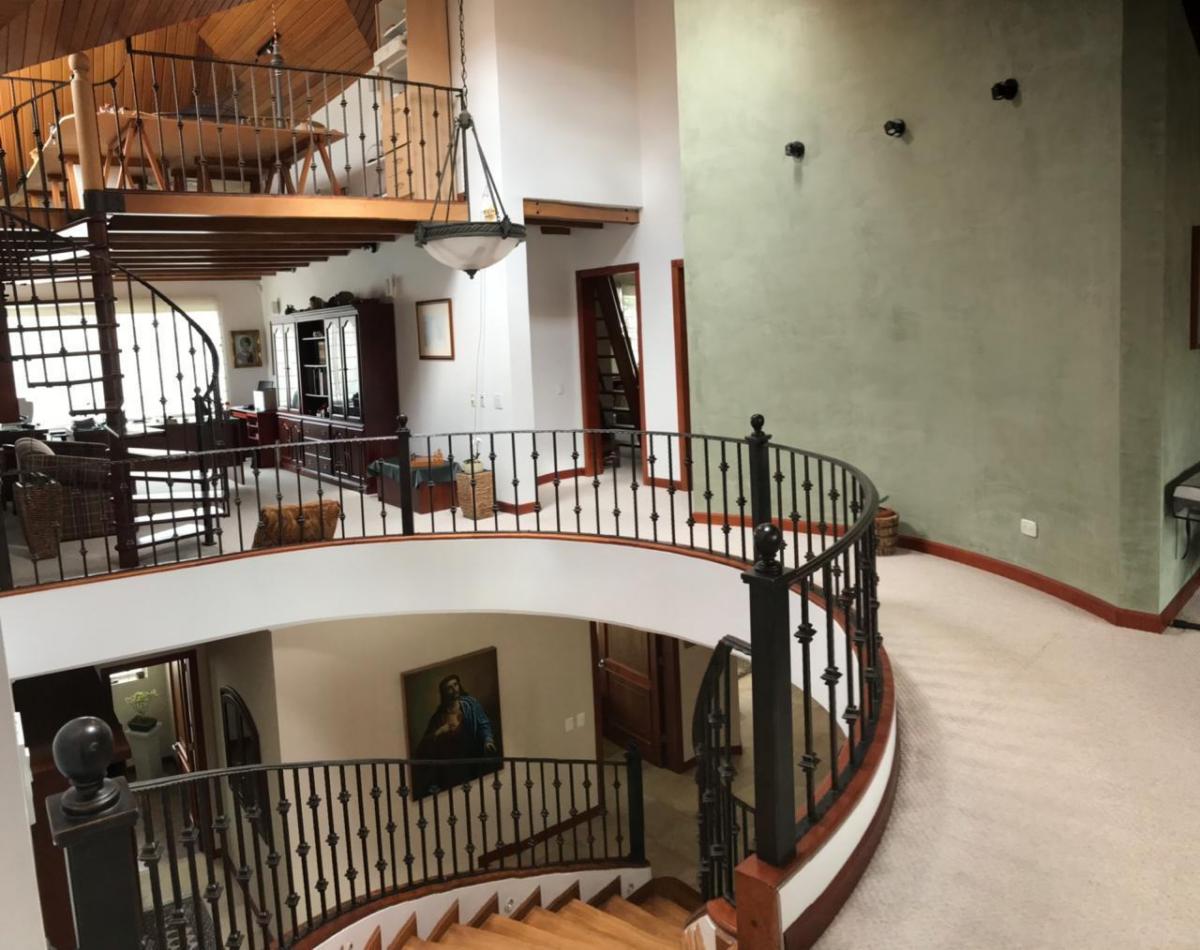 Vendo Casa Cumbaya / Lumbisi 550 m² — imagen 8