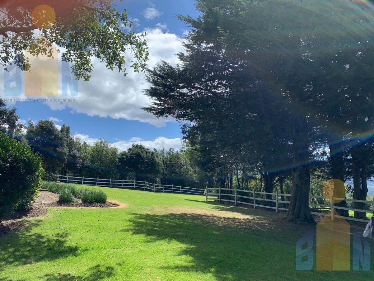 Hacienda de Venta en Aloag Machachi 657.523 m² Terreno Agrícola E Industrial — imagen 2