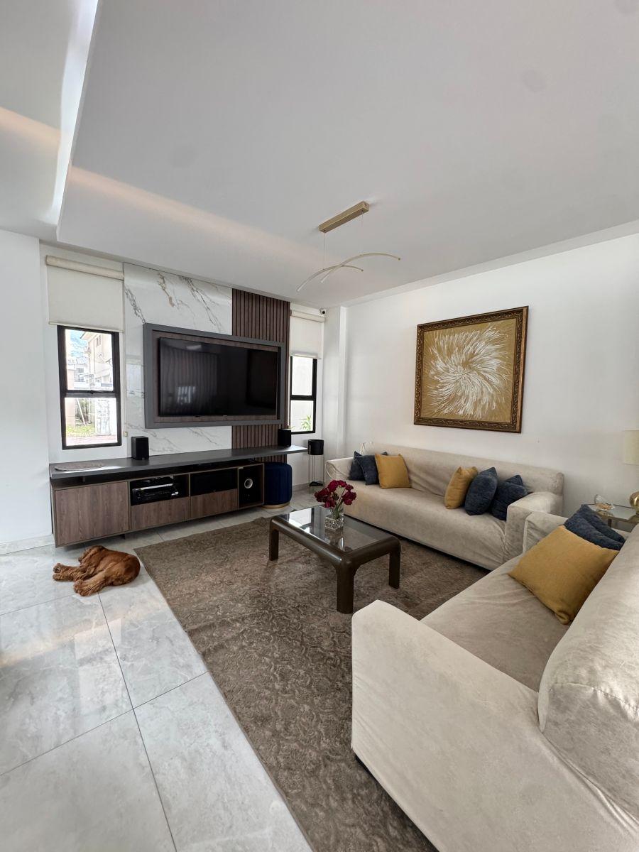 Vendo Moderna, Casa de Diseño en Punta Esmeraldas, 3 Dorm., Piscina, Terraza, Cocina Americana, Guayas — imagen 7