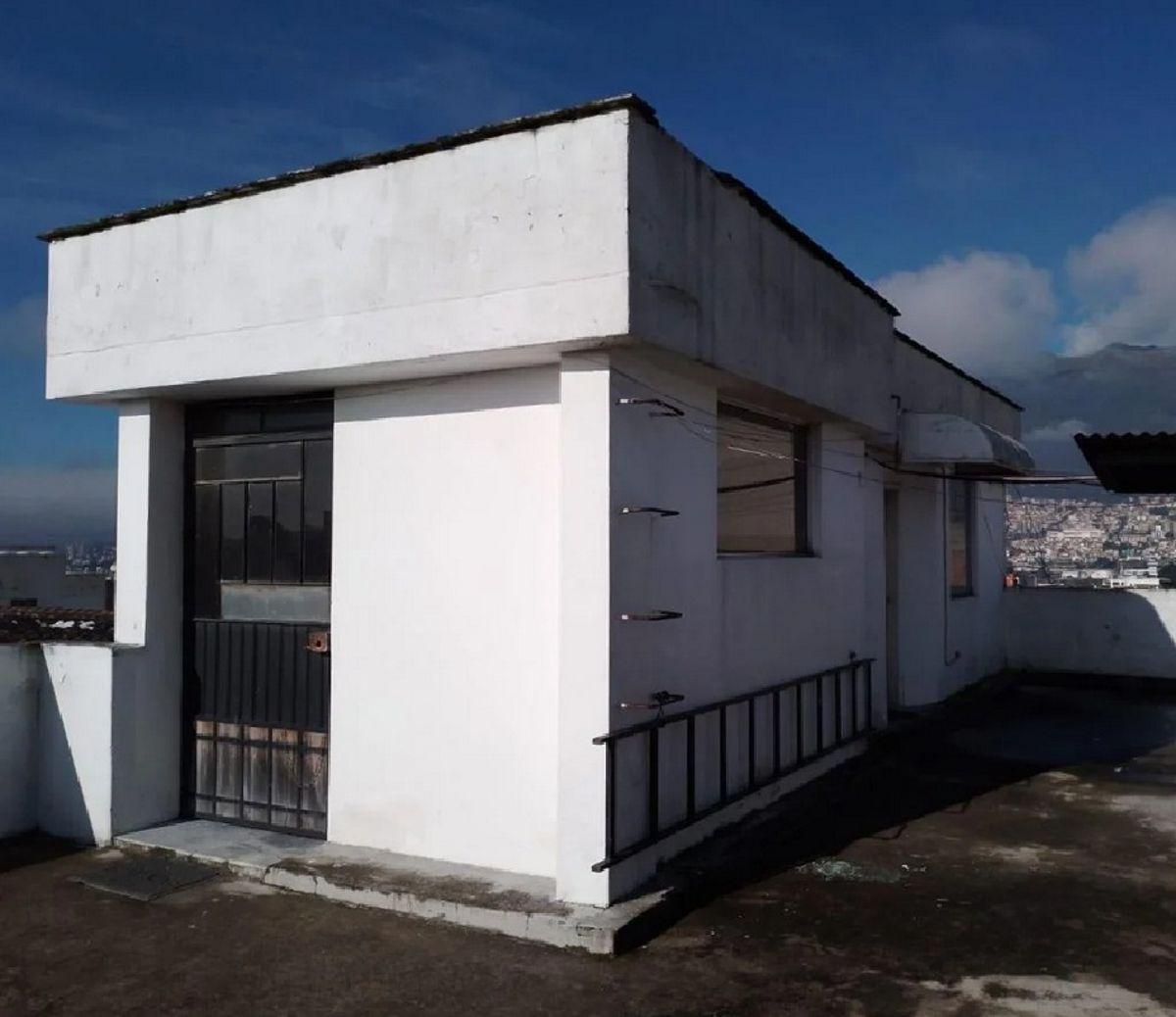 Casa Rentera en La Kennedy — imagen 2