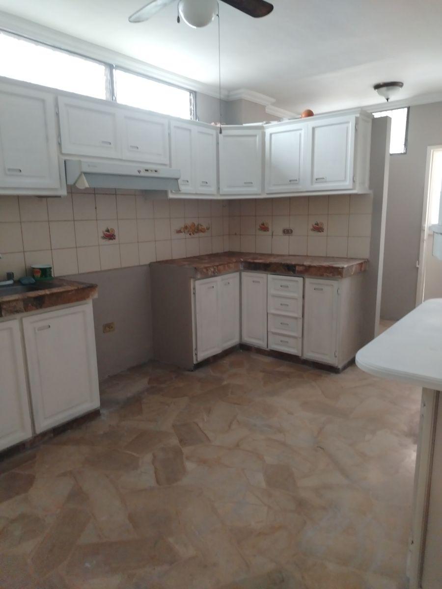 Casa con 160 m² de Terreno y 4 Habitaciones en Venta en Garzota, Guayas — imagen 6
