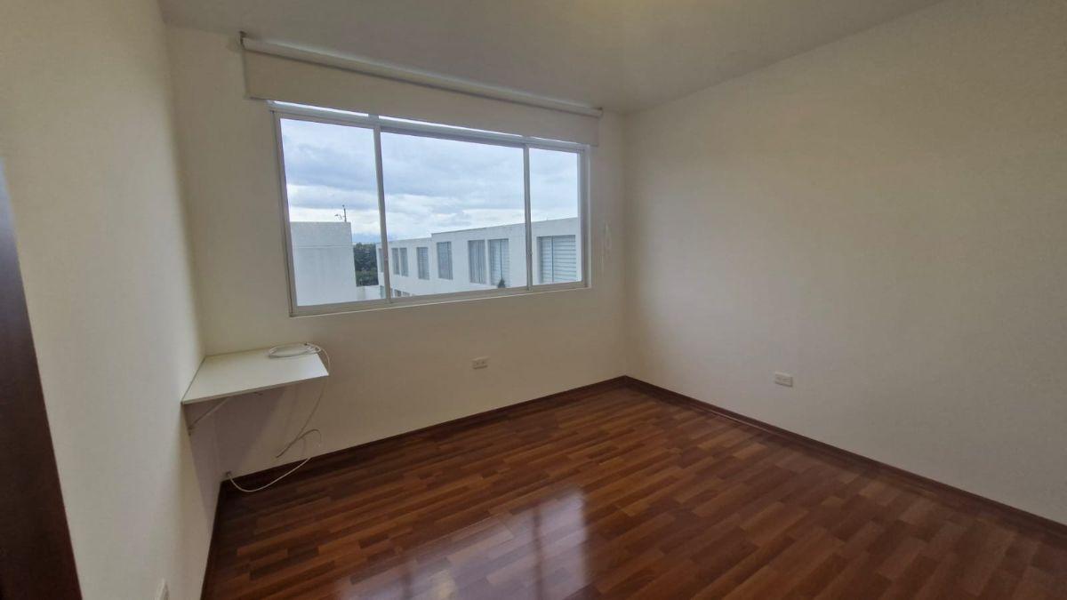 Tumbaco 3 Dorm. 175 m² — imagen 9
