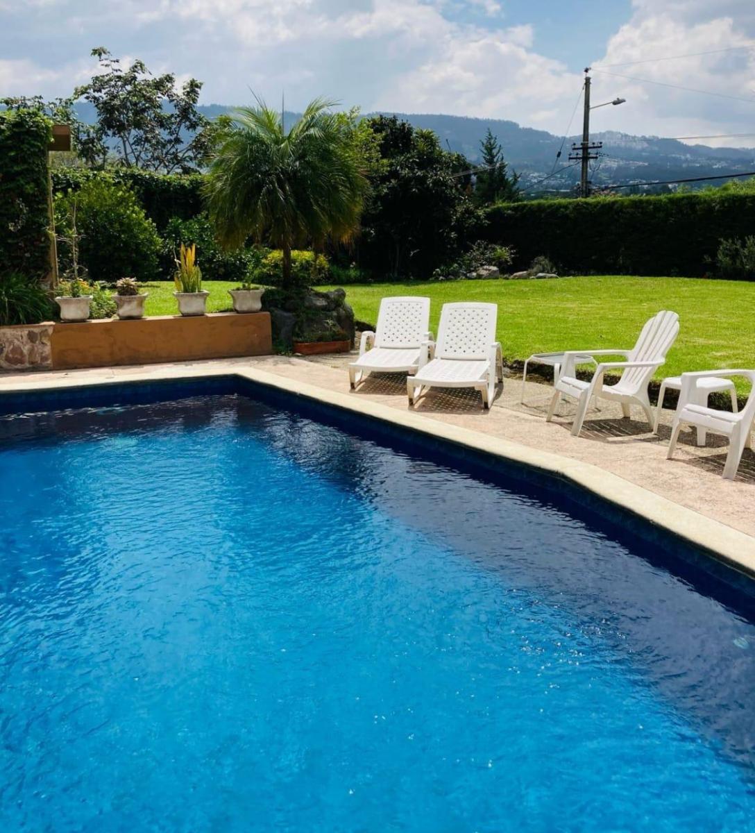 Vendo Fabulosa Casa en Cumbaya con Piscina en Urbanización - Precio de Oportunidad — imagen 6