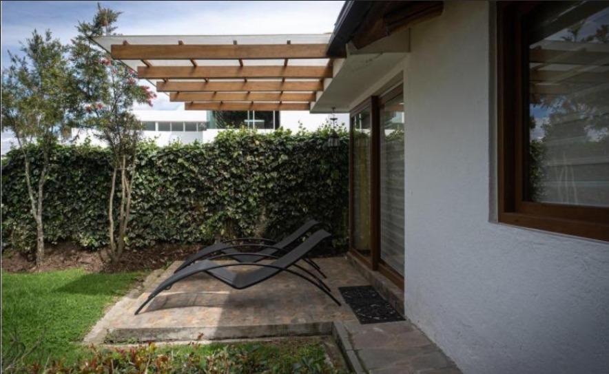 Campo Alegre, Rento Hermosa Casa, 2500 m² Terr, 1500 m² Const. 5 Dormito. Pisc. Provincia de Pichincha — imagen 7