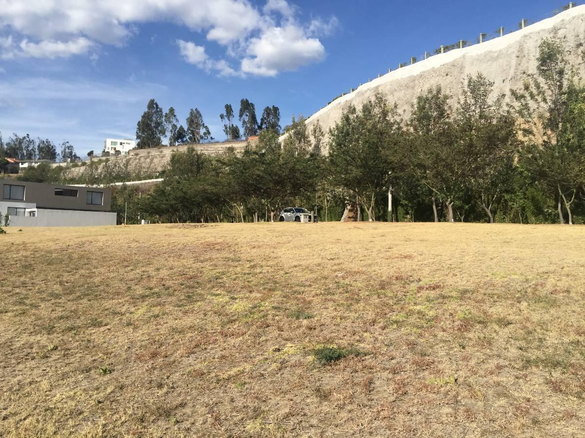 Cumbaya Terreno Unifamiliar de Venta en Urb. Exclusiva. Vista Espectacular. Provincia de Pichincha — imagen 9