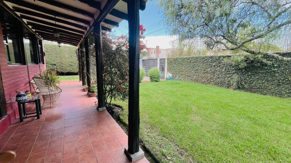 Puembo, Cerca Nuevos Colegios, Venta Casa con Amplio Jardin. Provincia de Pichincha — imagen 10