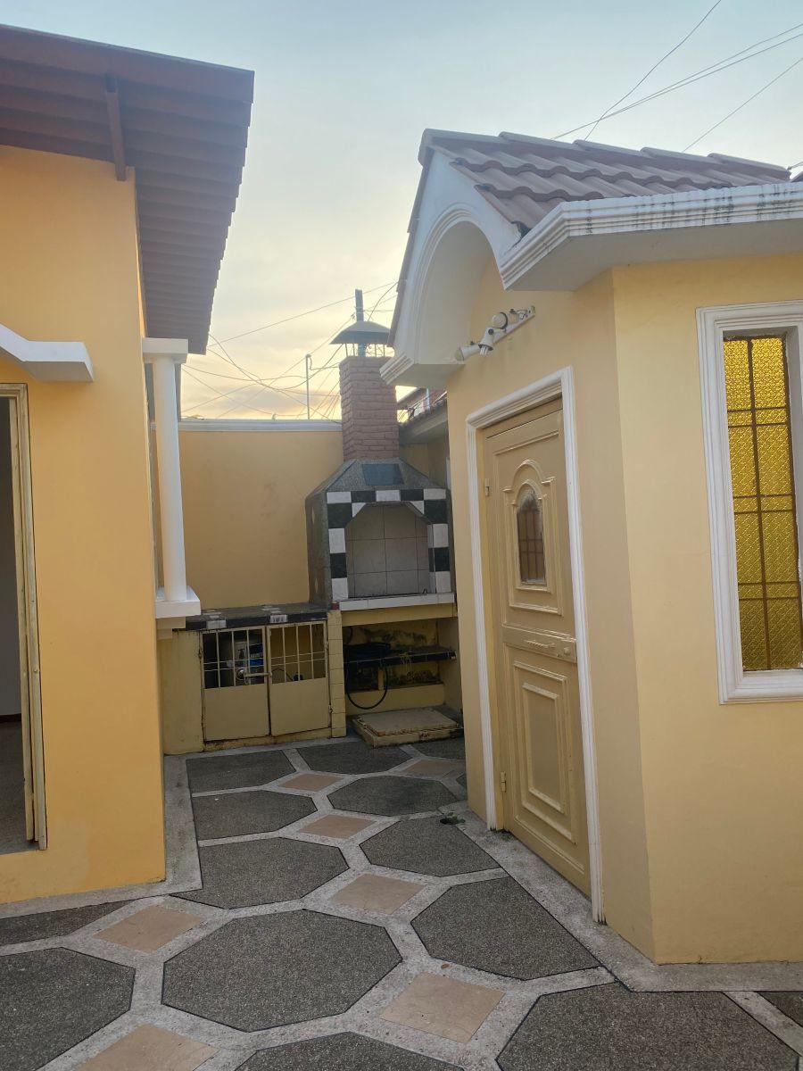 Venta de Cómoda Casa de Una Planta en Samanes VI, Norte de Guayaquil, Guayas — imagen 8