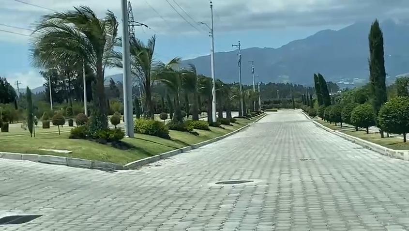 Terreno en Venta en Tabacundo 850 m² Plano Listo Para Construir — imagen 4