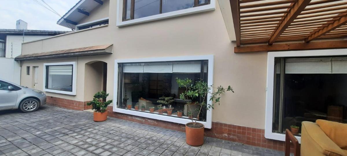 Terreno de Venta Sector Quito Tenis Para Constructor — imagen 2
