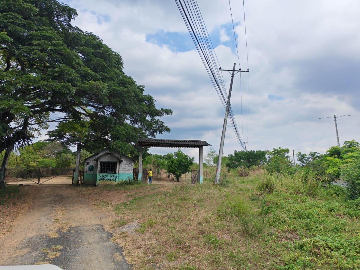 Venta Terreno en Km 26 Vía a La Costa. Lotización Alturas de Chongón. Vyj, Guayas — imagen 5