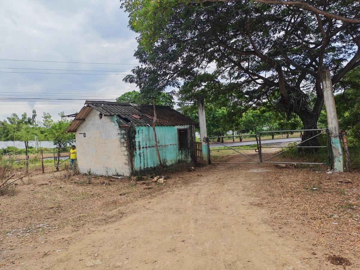 Venta Terreno en Km 26 Vía a La Costa. Lotización Alturas de Chongón. Vyj, Guayas — imagen 4