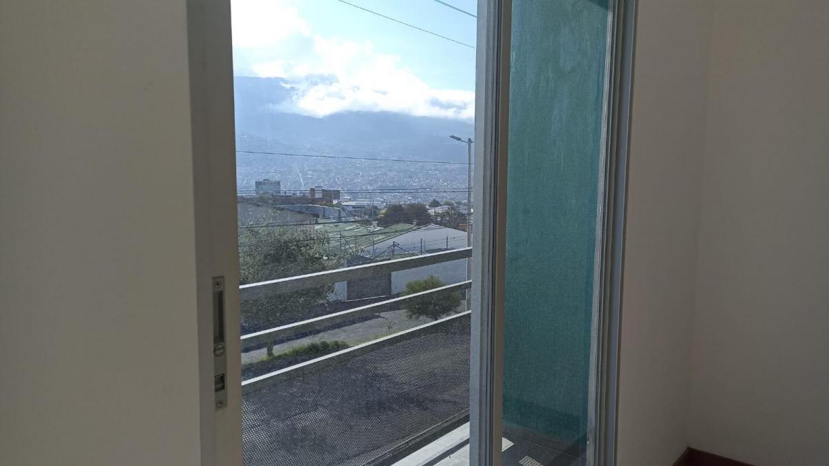 Departamento de 87 m² con 3 Habitaciones en Venta en Santa Lucia — imagen 9