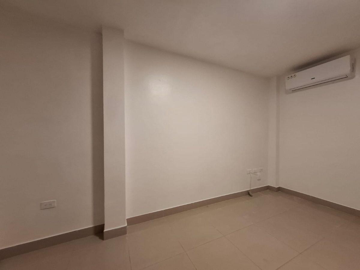 Venta de Casa en Urbanización Castilla Samborondon/aurora, Guayas — imagen 7