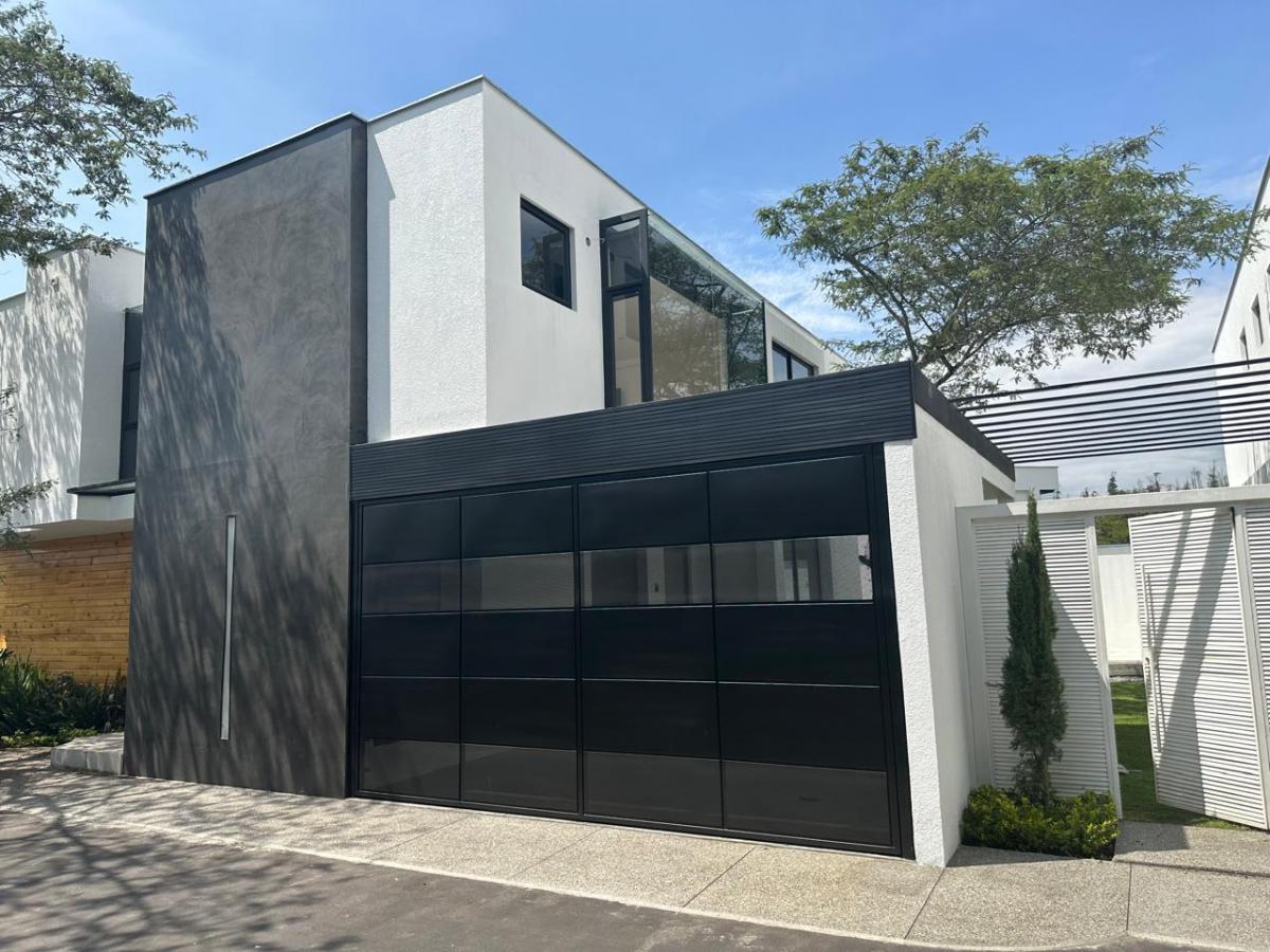 Vendo Casa Estrenar Sector Nayón 575.000 Dólares, Mm — imagen 6