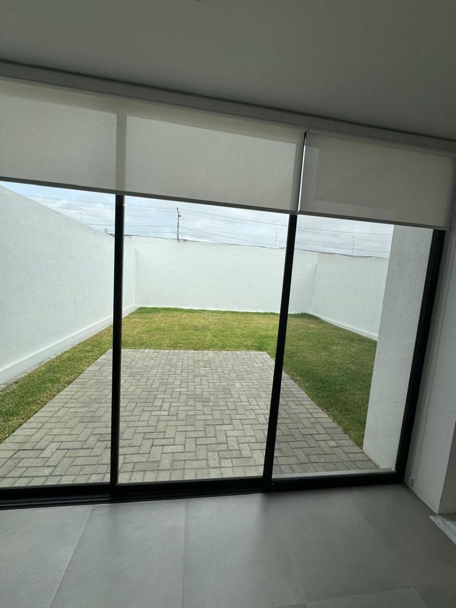 Linda Casa en Venta en Samborondón de Oportunidad 2 Dorm. Cómodos, Guayas — imagen 9