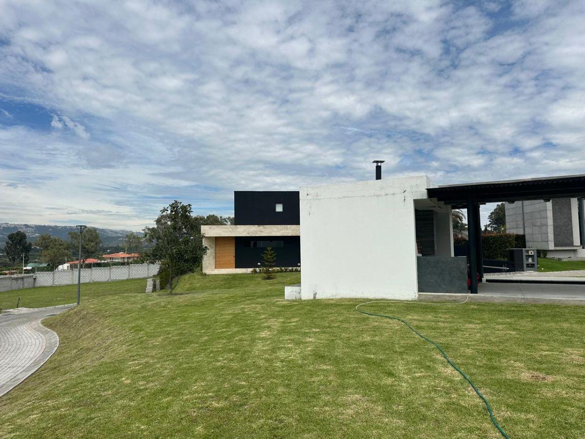 C/ Tumbaco, Lote de 1080 m² en Venta, en Conjunto Privado — imagen 10