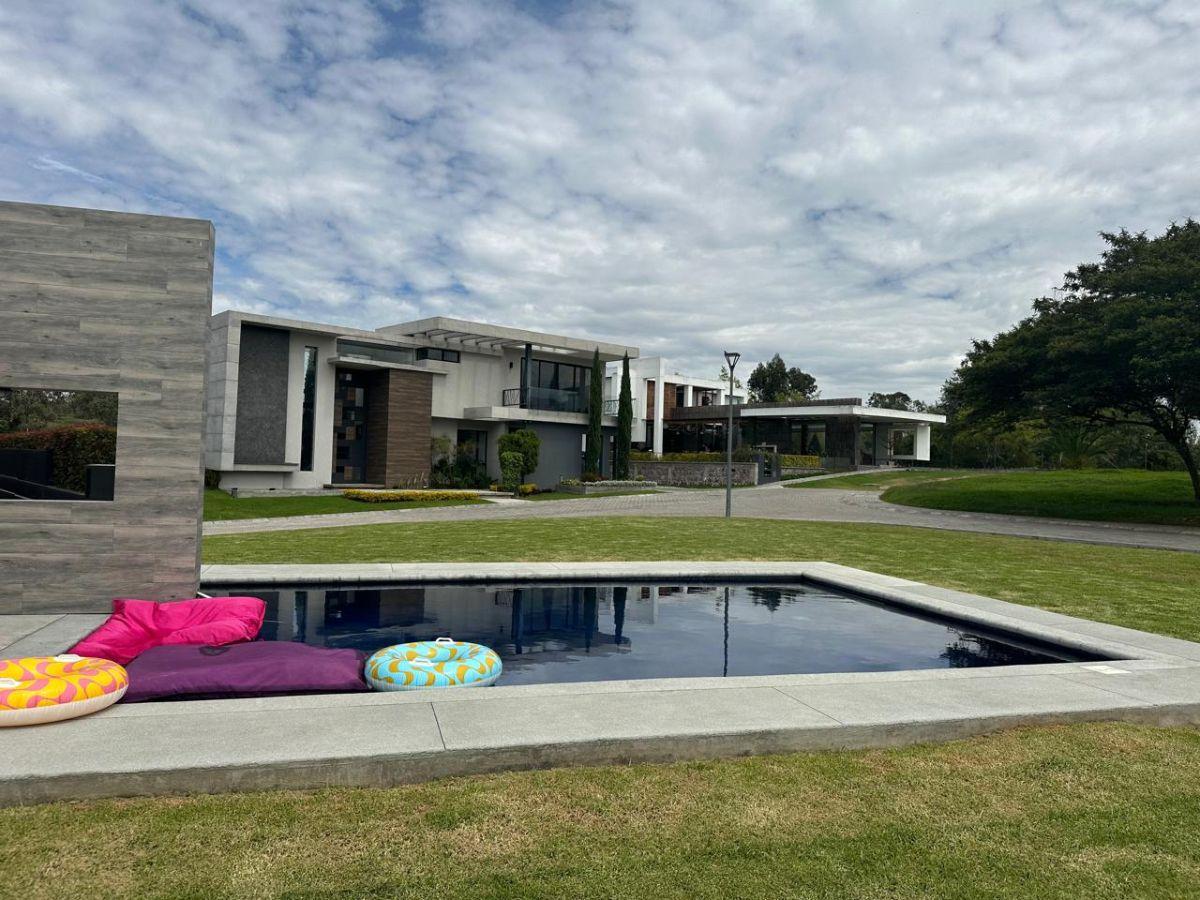 C/ Tumbaco, Lote de 1080 m² en Venta, en Conjunto Privado — imagen 9