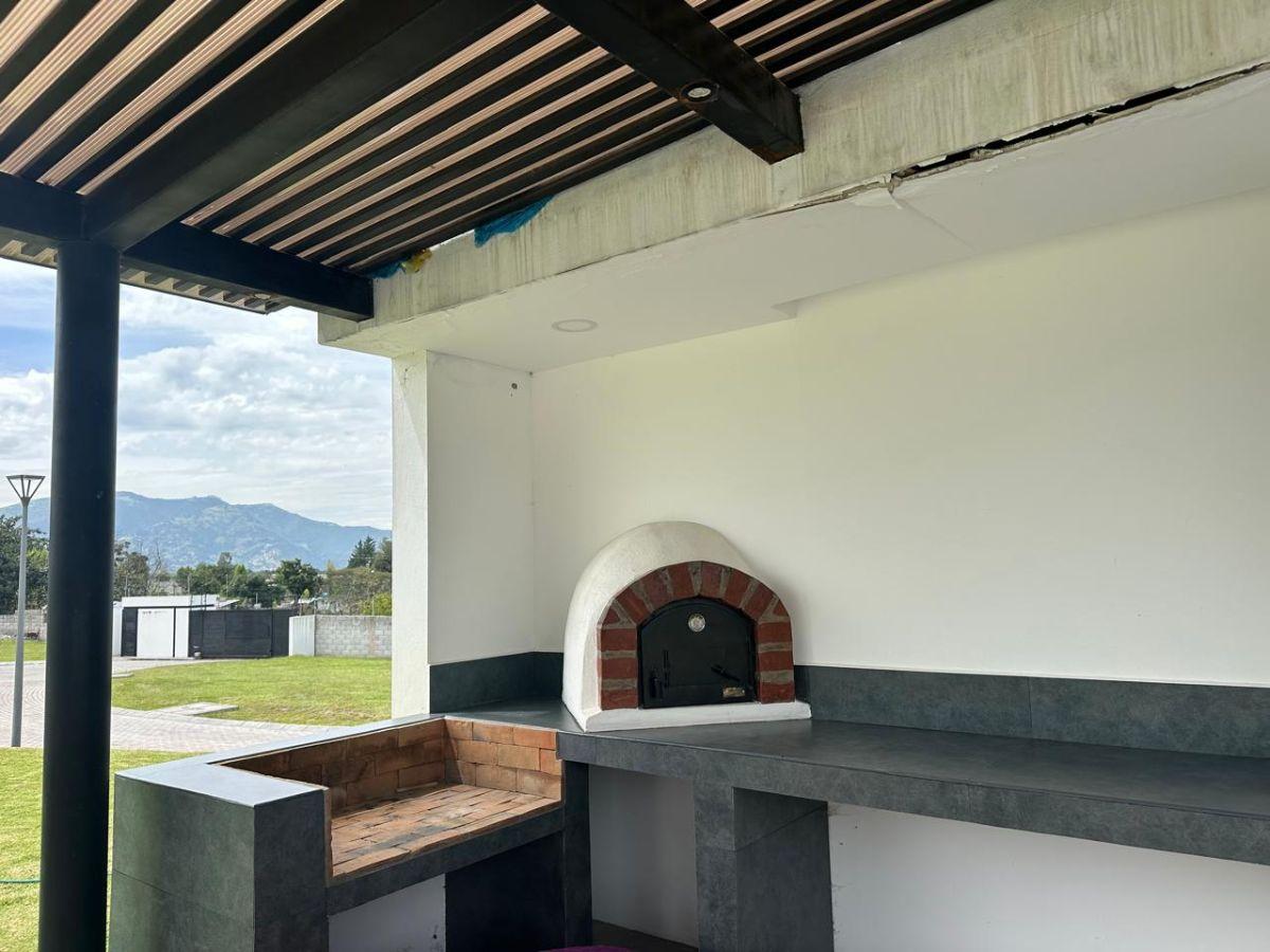 C/ Tumbaco, Lote de 1080 m² en Venta, en Conjunto Privado — imagen 6