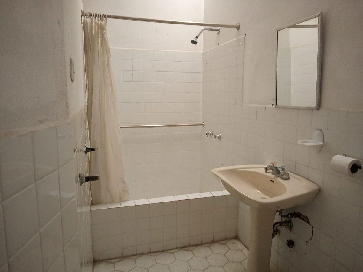 En Venta Casa con Terreno Para Uso Comercial en Canton Pelileo, Tungurahua — imagen 3