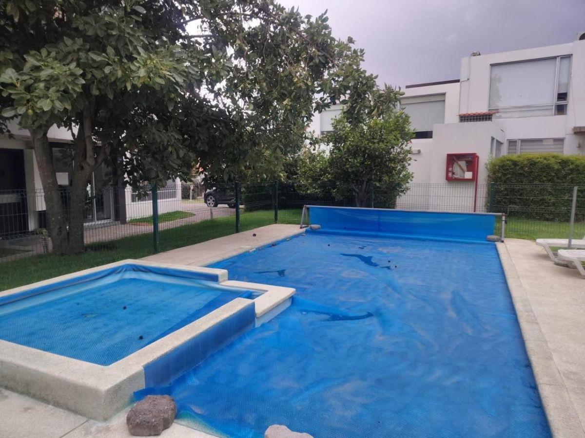 Hermosa Casa Esquinera en Venta Dentro de Conjunto con Piscina — imagen 6