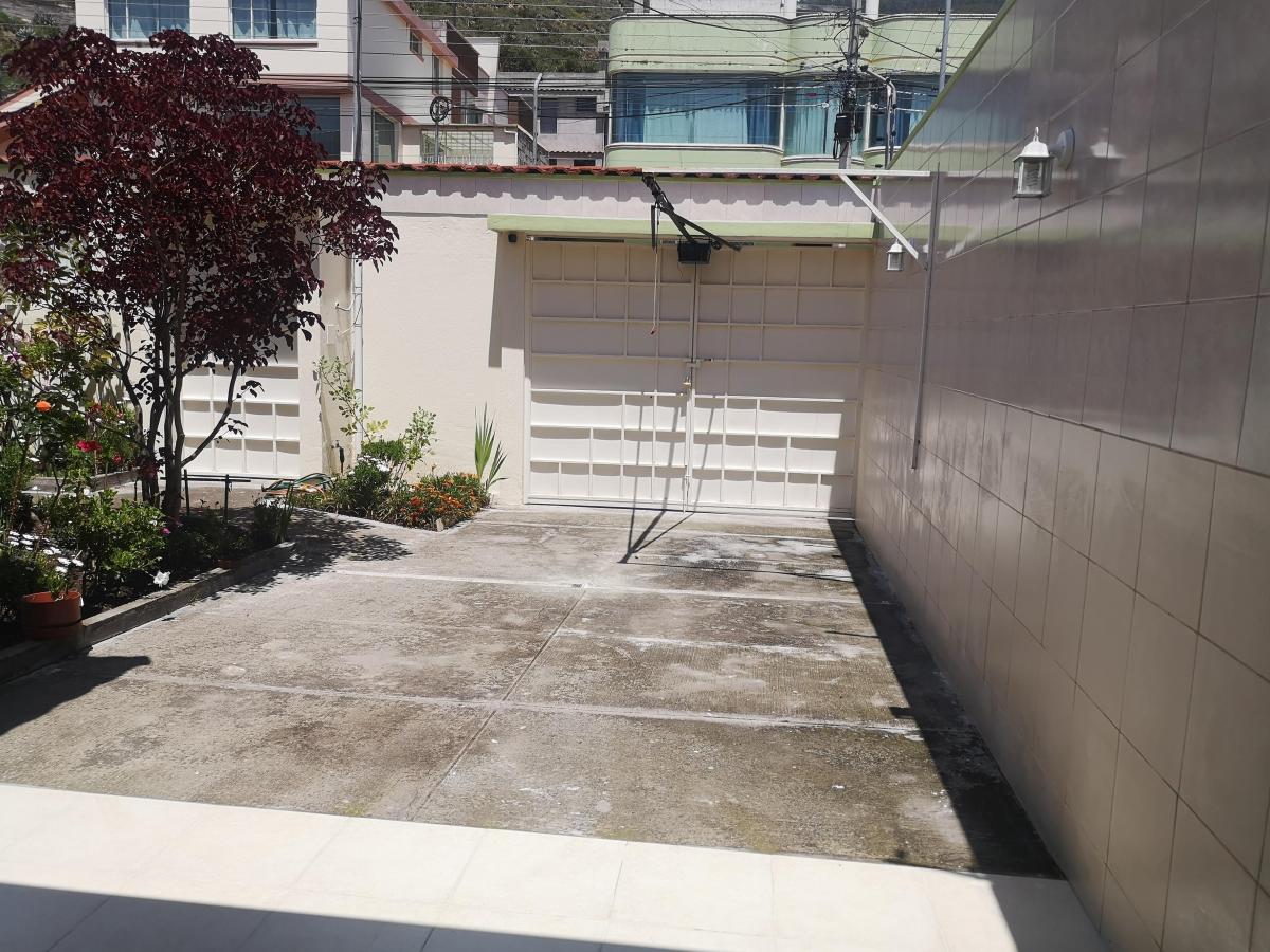 Pomasqui Vendo Casa un Solo Nivel 3 Dorm. — imagen 7