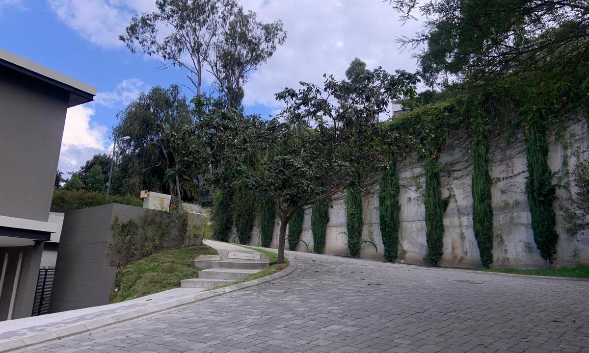 Venta de Terrenos Dentro de Urb Privada, Cumbayá Calle Los Conquistadores. $170 m² — imagen 6