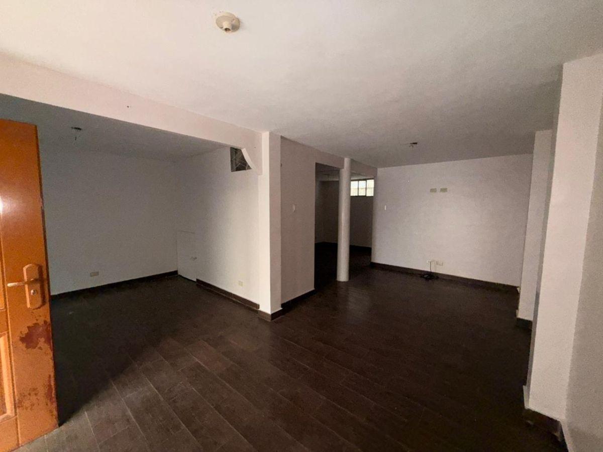 Venta de Casa en Urb Plaza Victoria / Mucho Lote 2 Norte de Guayaquil, Guayas — imagen 3