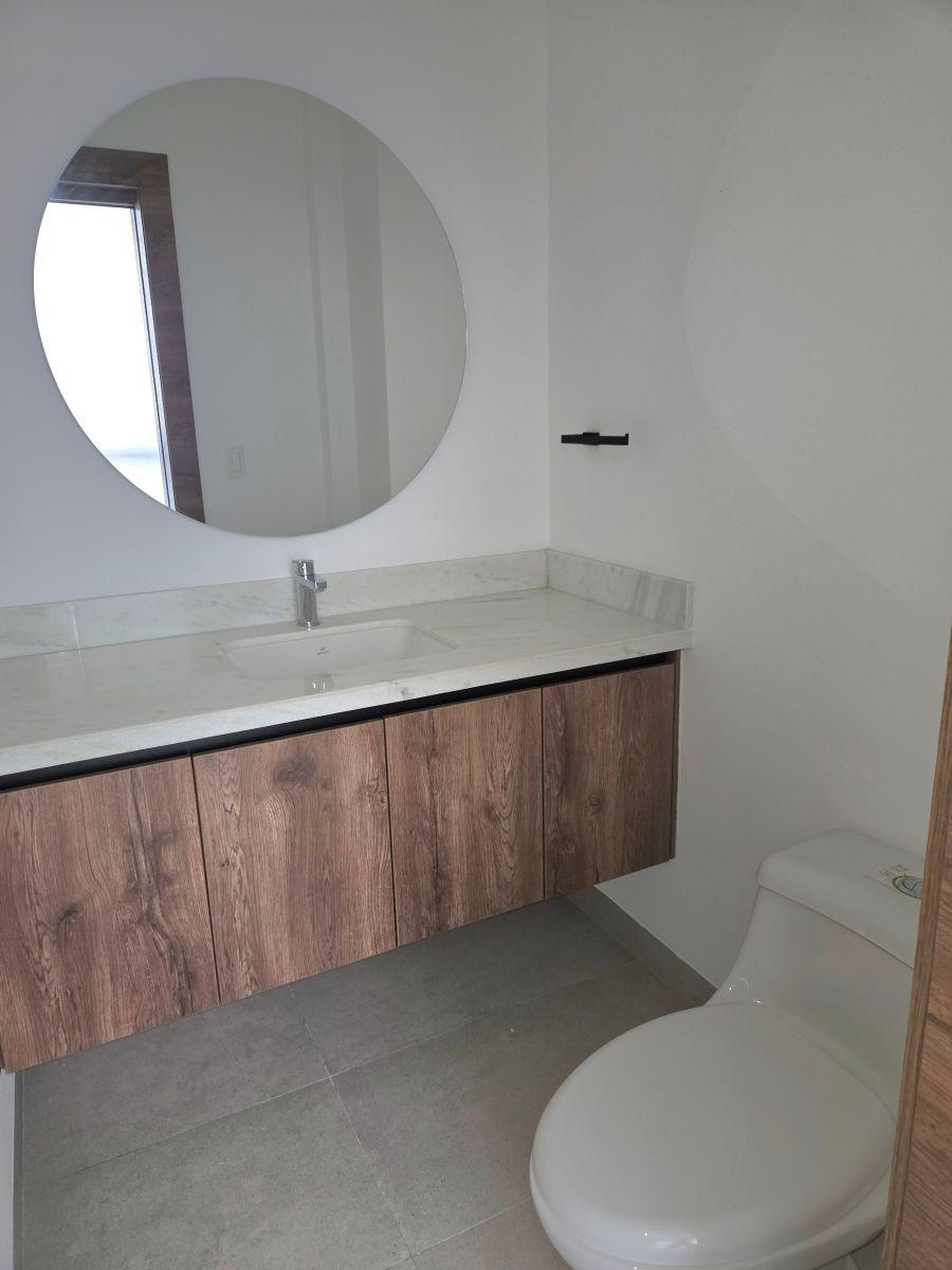 Moderna y Espaciosa Casa de 4 Habitaciones, Guayas — imagen 7