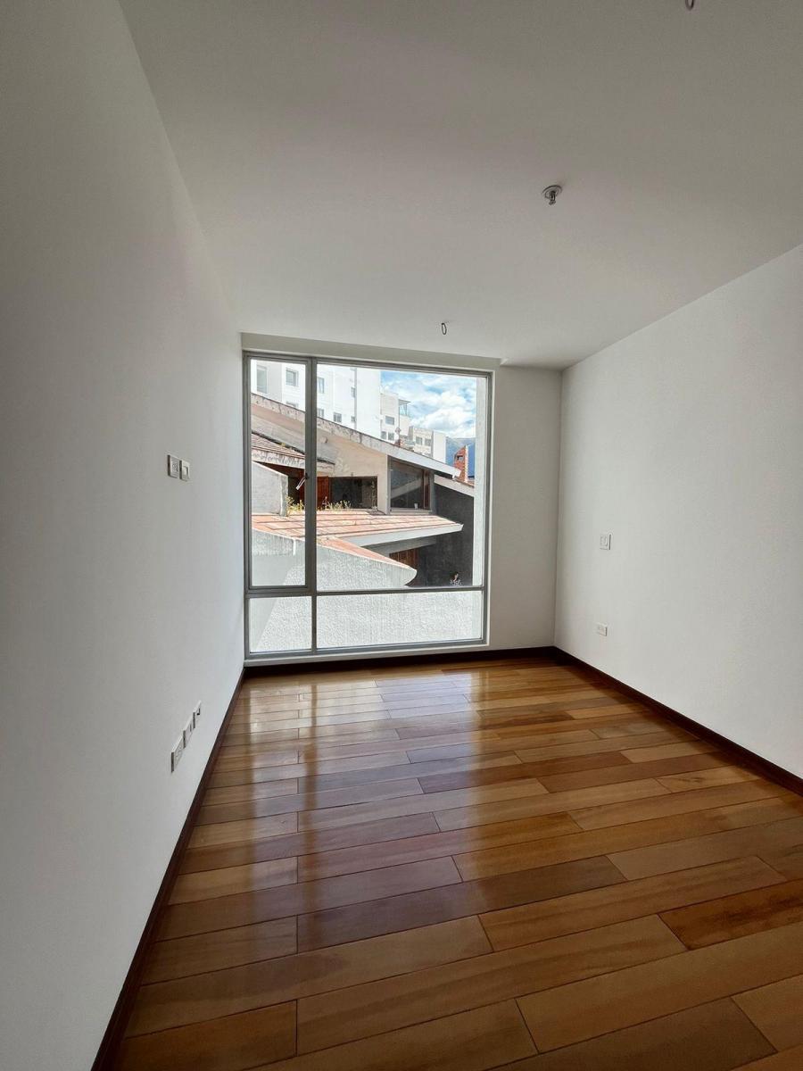Lindo Departamentoa Estrenar en Venta de Oportunidad Gonzalez Suarez — imagen 6