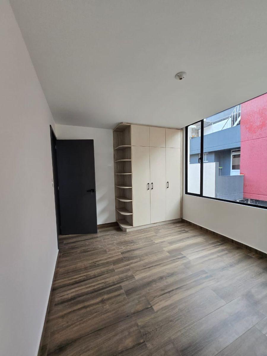 Se Vende Linda Casa a Estrenar de Dos Pisos en El Valle de Los Chillos — imagen 9