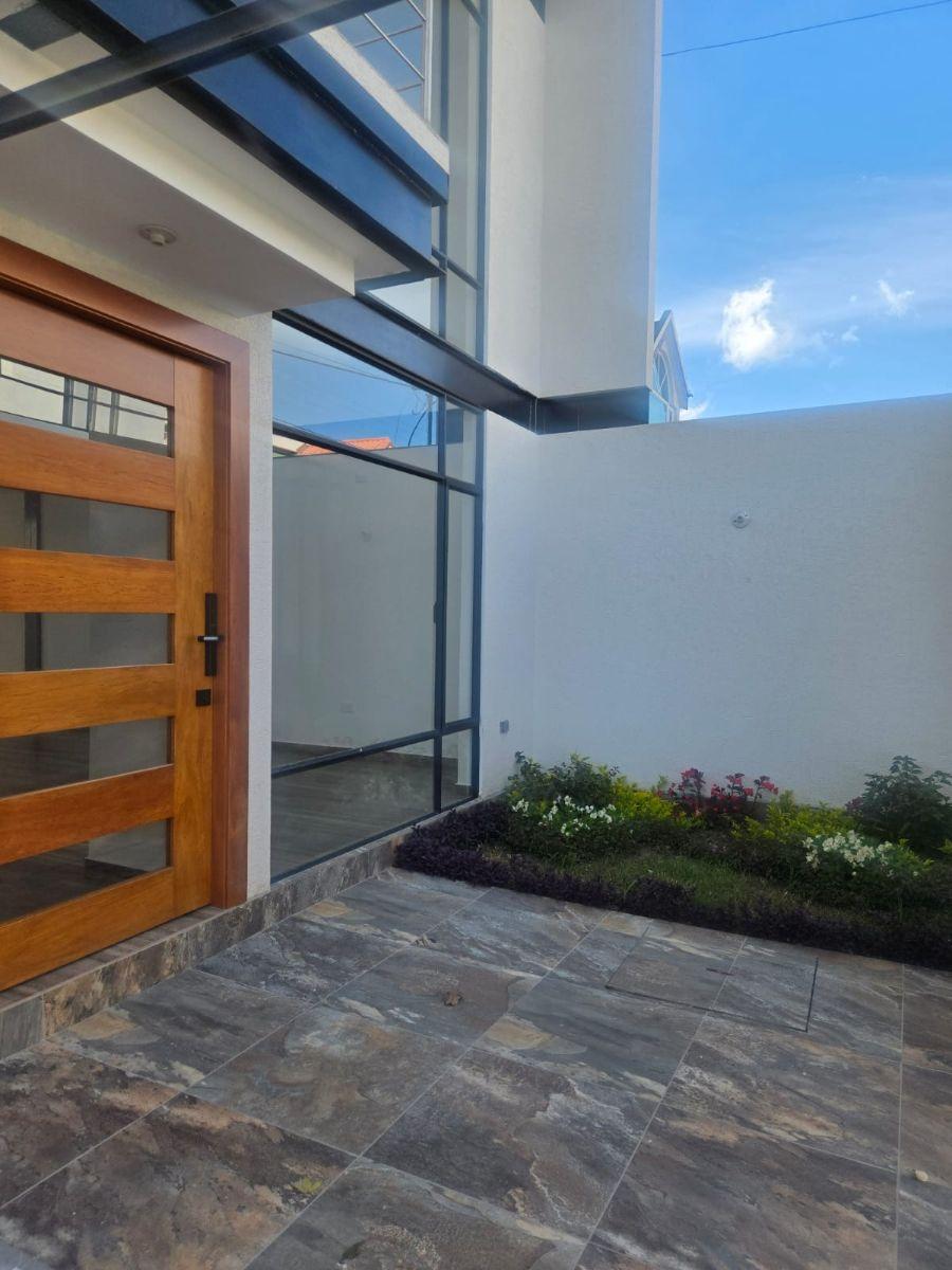 Se Vende Linda Casa a Estrenar de Dos Pisos en El Valle de Los Chillos — imagen 6