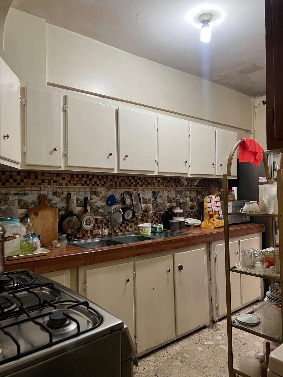 Casa Rentera en Venta con 5 Unidades de Vivienda en El Sur de Guayaquil - Barrio de Las Américas, Guayas — imagen 8