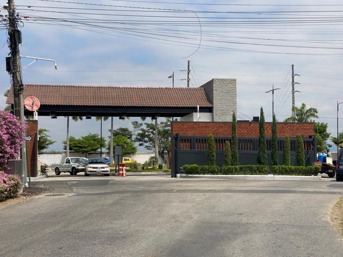 Venta de Terreno en El Cortijo, Guayas — imagen 7