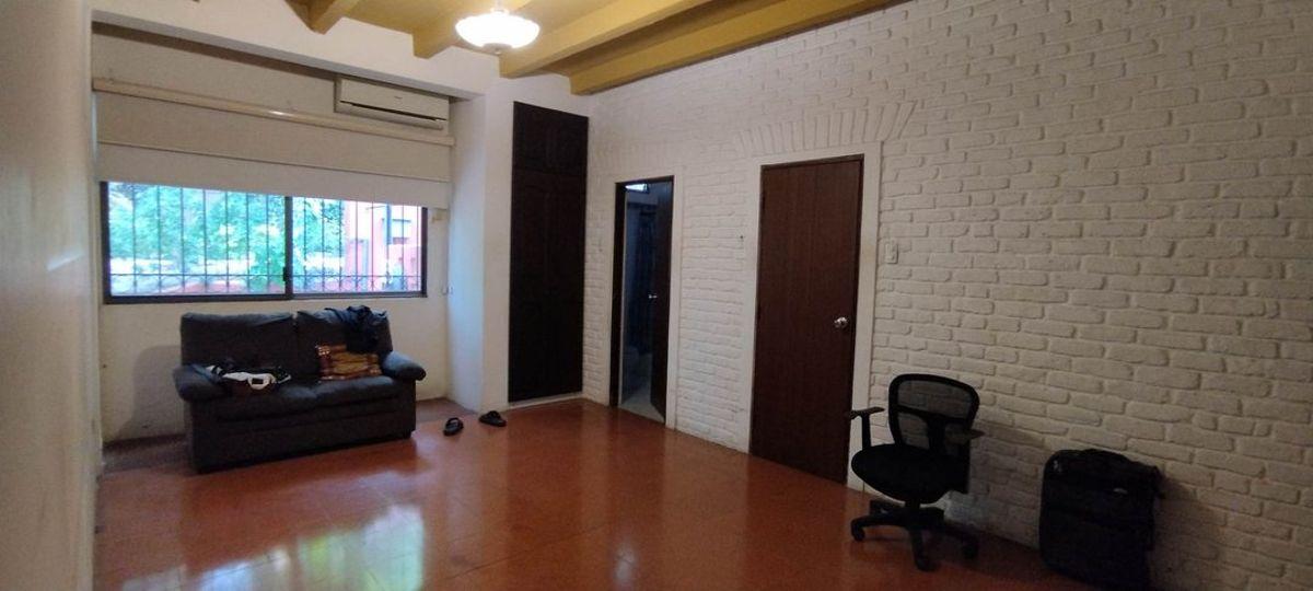 Venta de Casa en Los Ceibos en Calle Primera A. Blum, Guayas — imagen 6