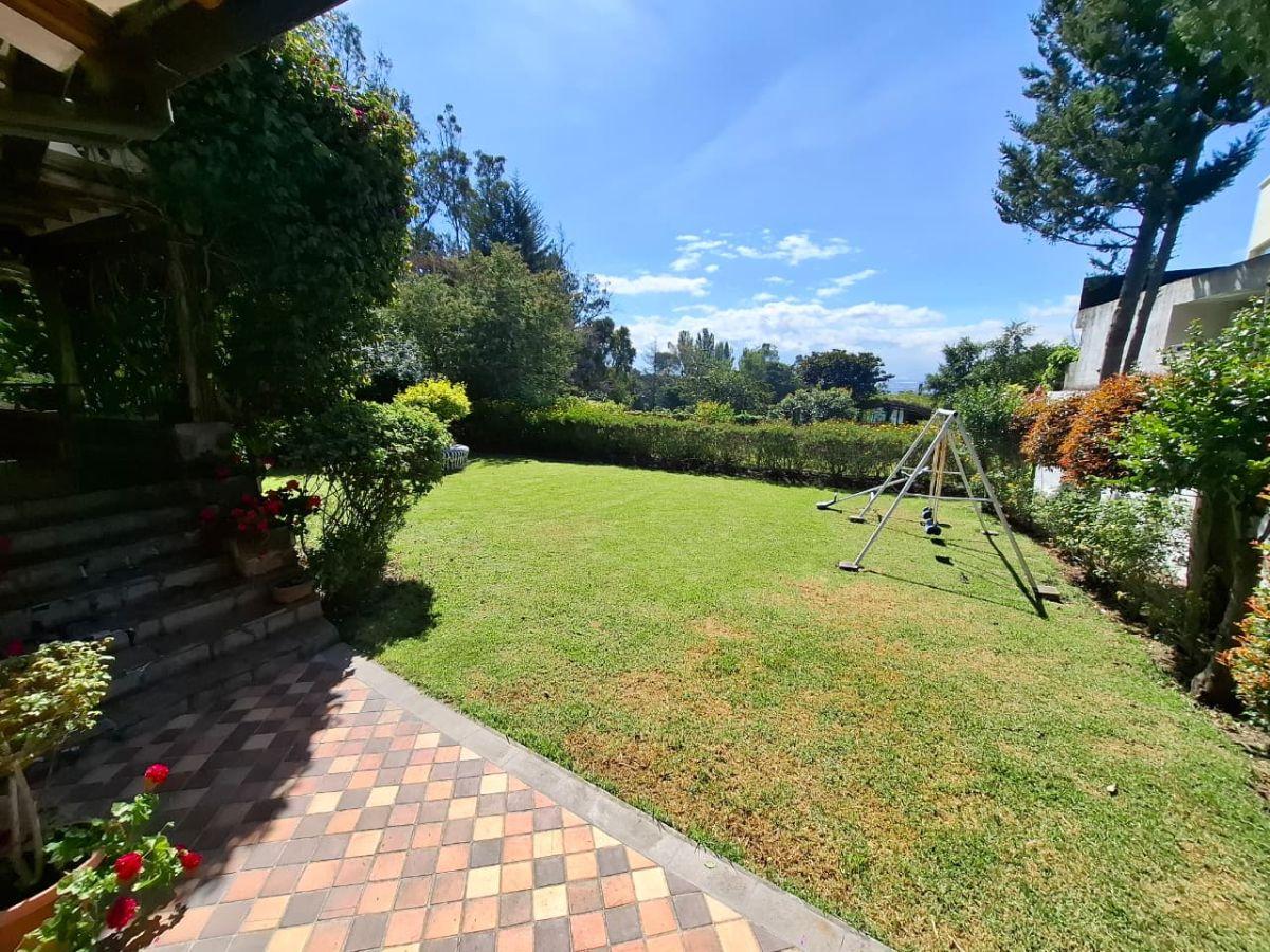 Vendo Casa con Jardín Amplio en Conjunto Privado - Sector Tanda — imagen 9