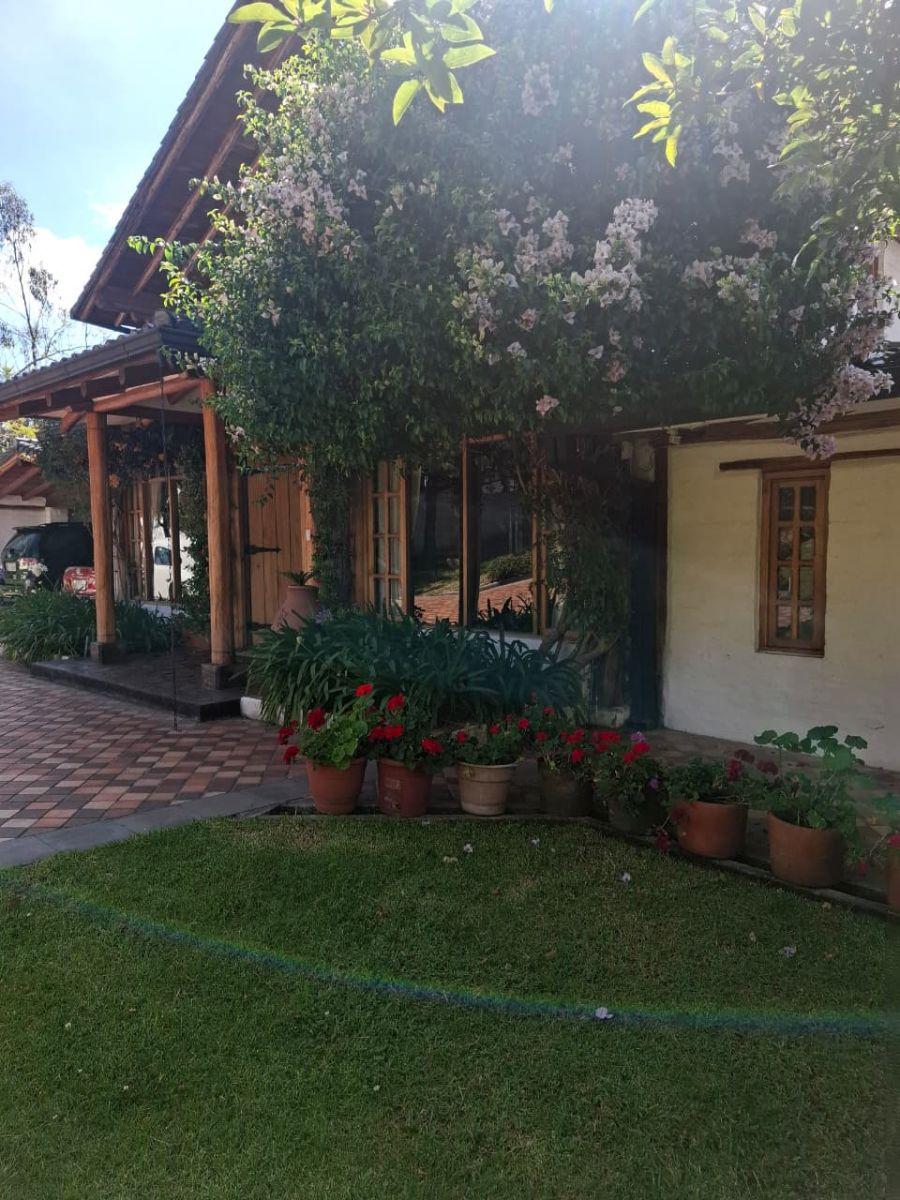 Vendo Casa con Jardín Amplio en Conjunto Privado - Sector Tanda — imagen 7