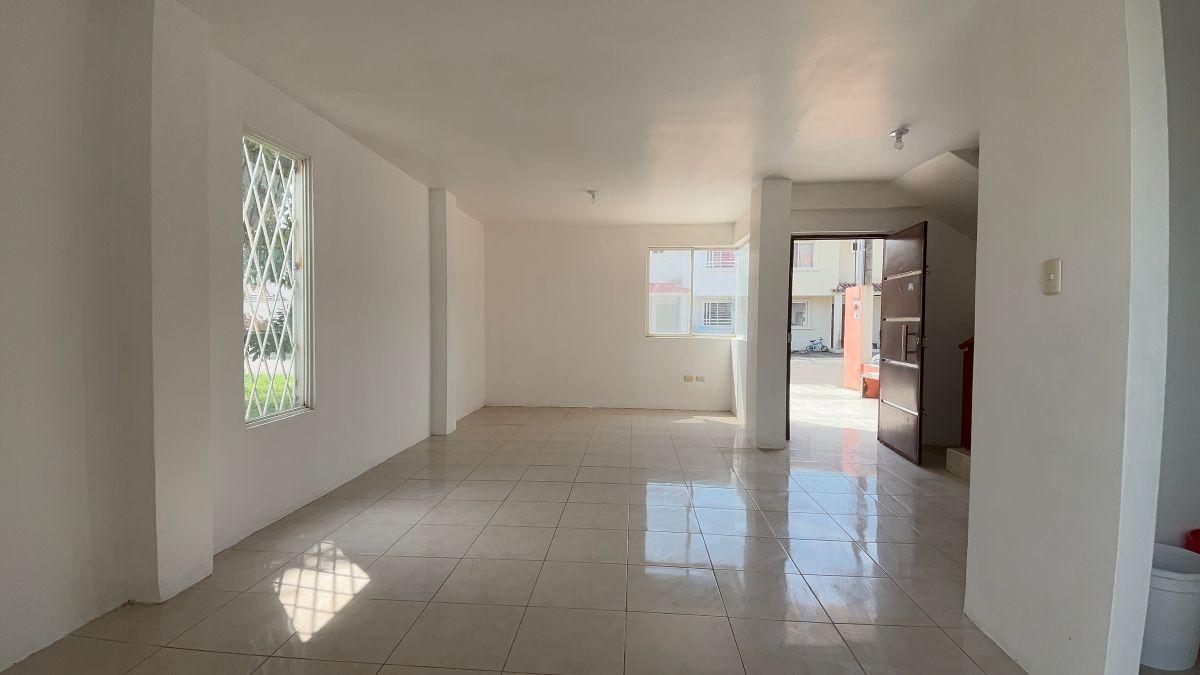 Casa Esquinera Urbanizaciòn Málaga II (Gim - W), Guayas — imagen 8