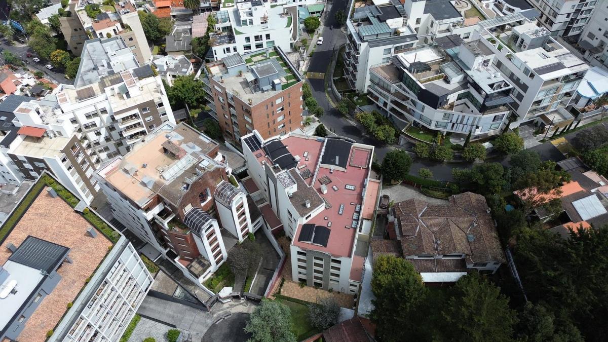 Departamento Dúplex en Venta en Bellavista, Quito — imagen 10