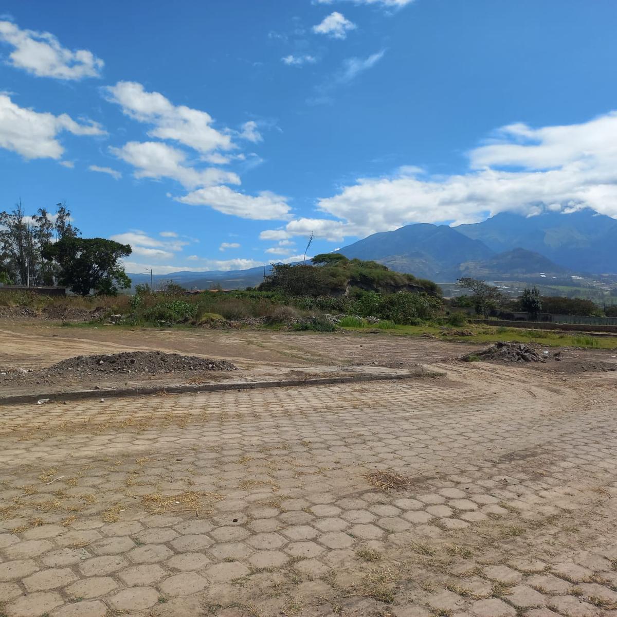 Terreno en Atuntaqui, Imbabura — imagen 10