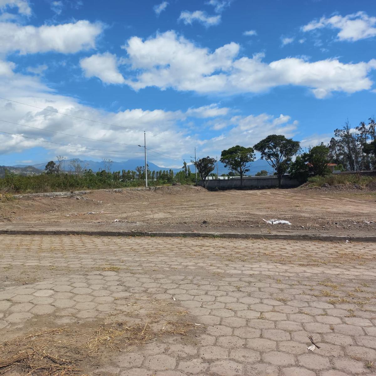Terreno en Atuntaqui, Imbabura — imagen 9
