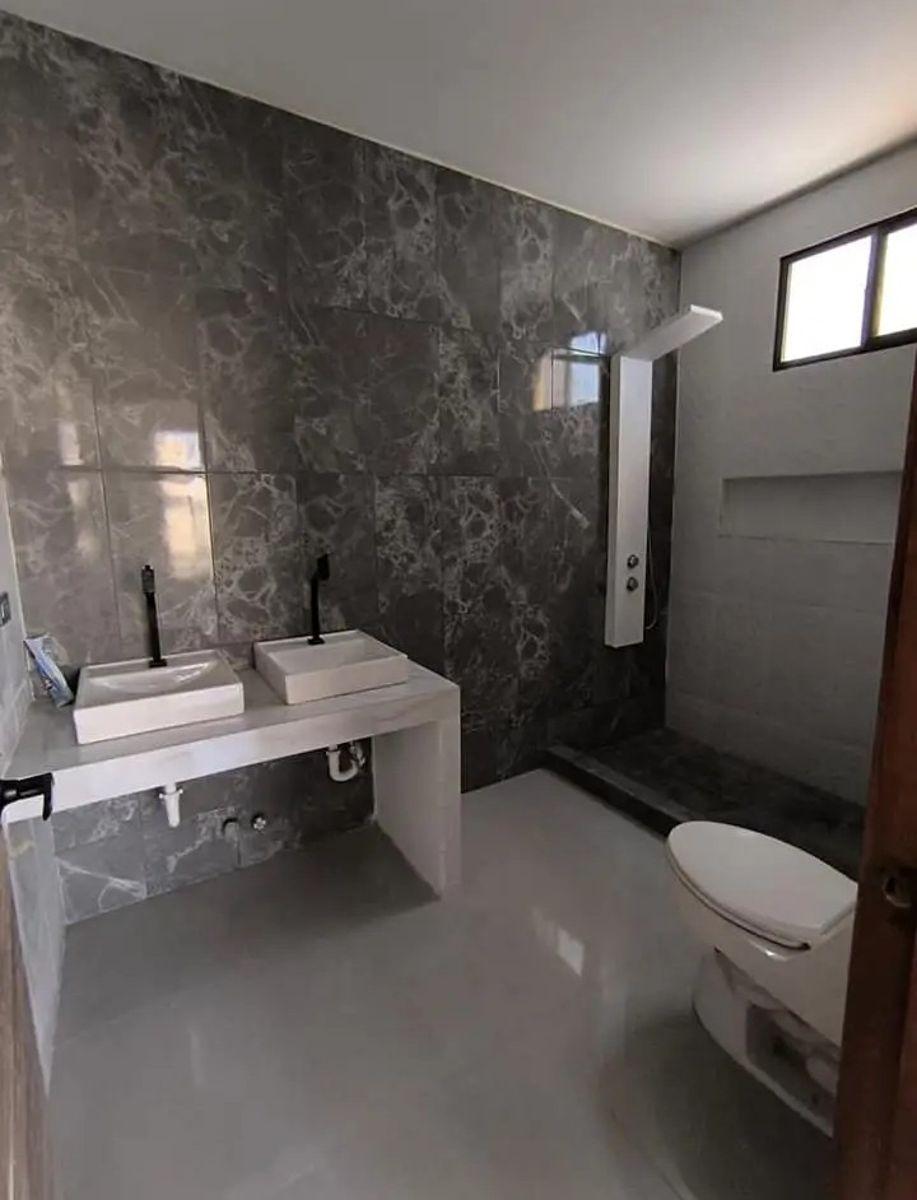 Urbanización San Antonio en Venta, Casa Ideal Para Que Puedas Vivir con Tu Familia Via Salitre, Guayas — imagen 7