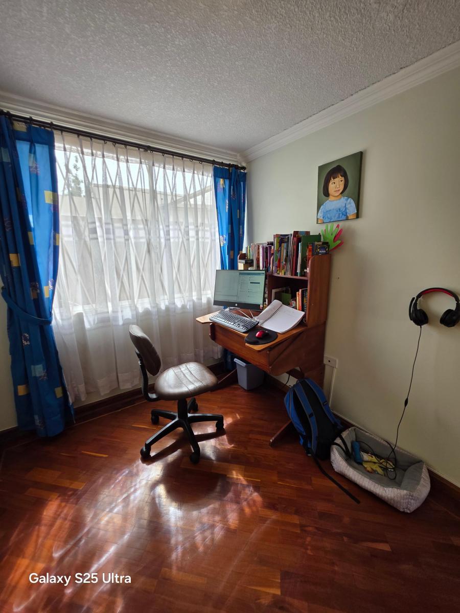 Casa de Venta en Conjunto Sector San Camilo Calderon — imagen 7