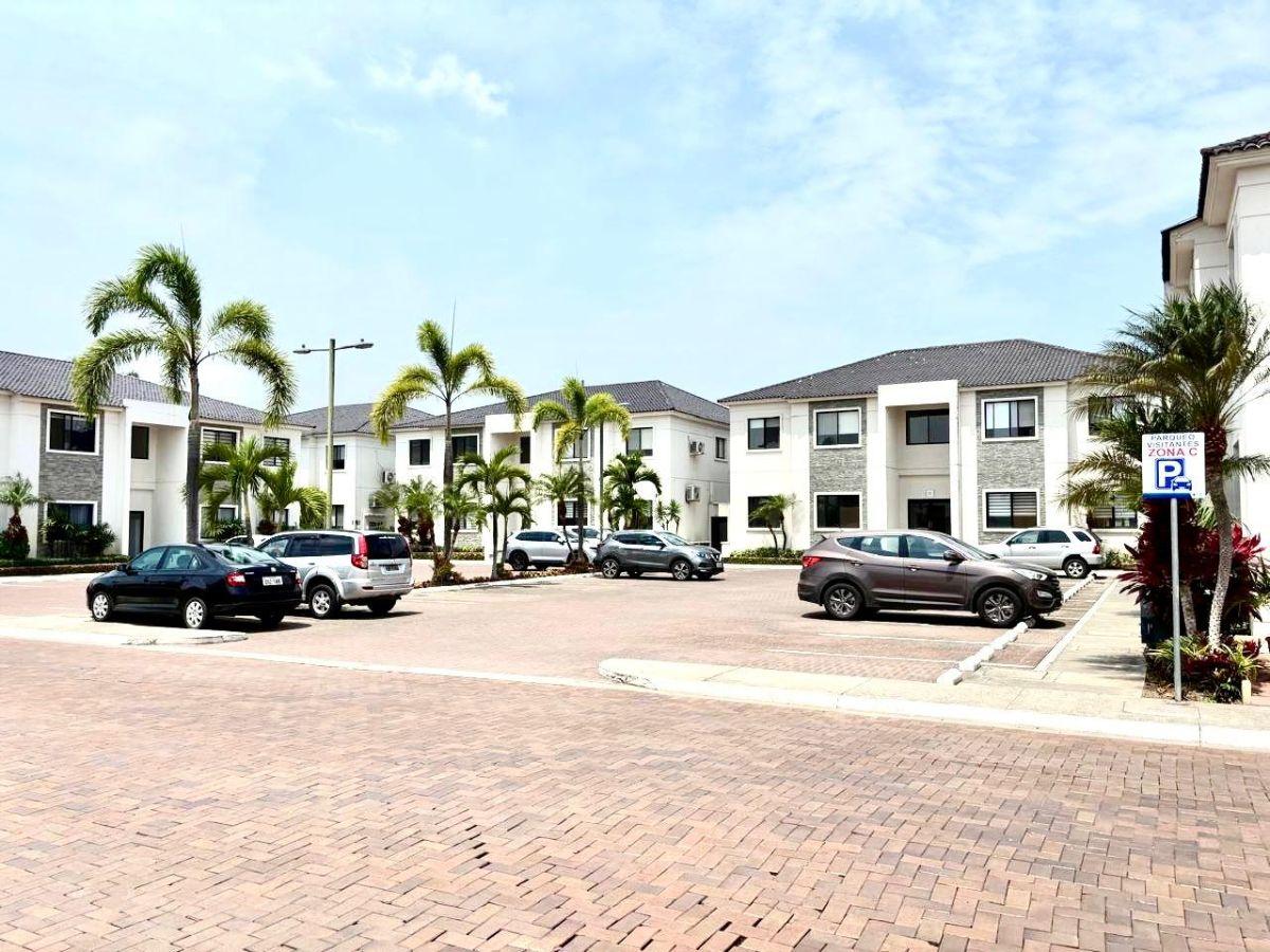 Samborondón. Vendo Departamento Nuevo, 3 Habitaciones Cada Una con Baño, Guayas — imagen 10