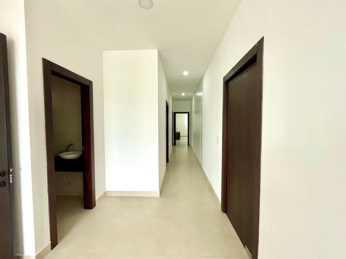 Samborondón. Vendo Departamento Nuevo, 3 Habitaciones Cada Una con Baño, Guayas — imagen 9